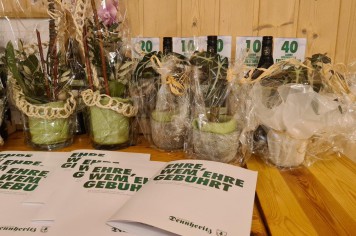 Ehre, wem Ehre gebührt.