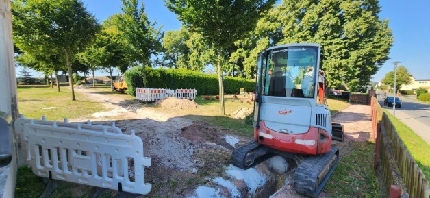Wege auf dem Friedhof Dennheritz saniert